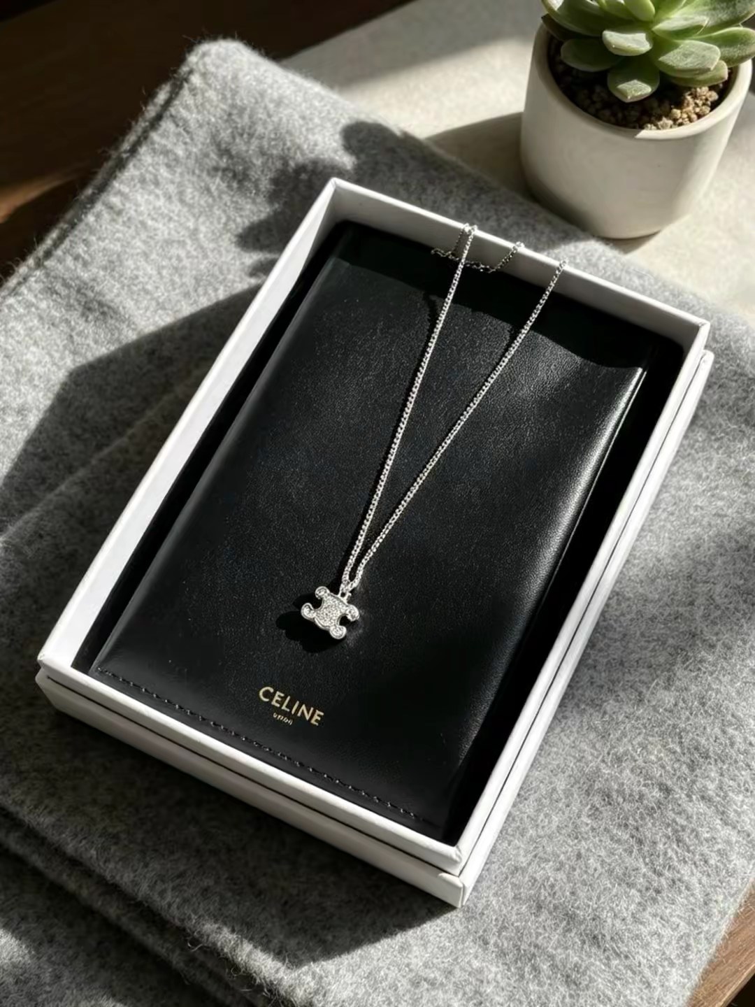 二选一?满钻凯旋门美的我眩晕..