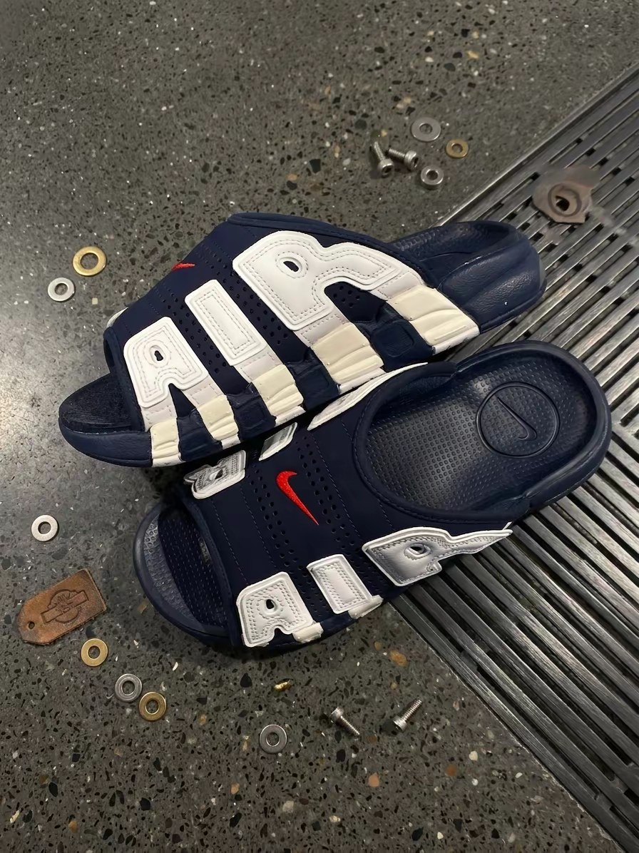 夏天穿什么?!这双大AIR拖鞋太帅了~..