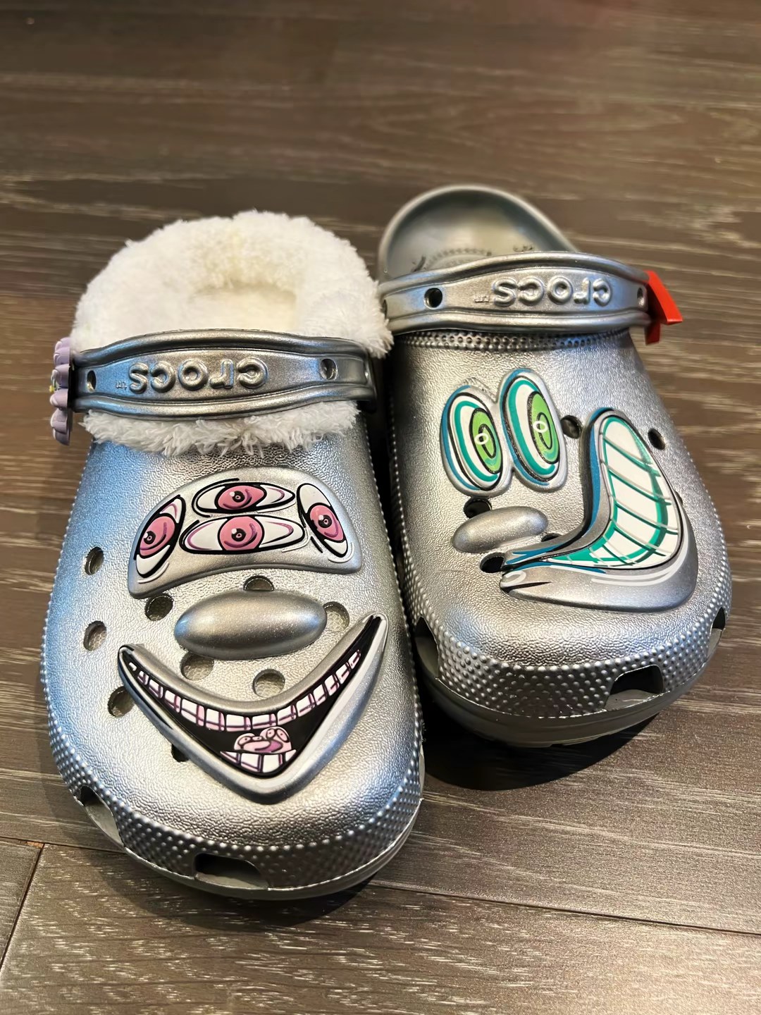 银色!我的本命鞋!Artestar×crocs..