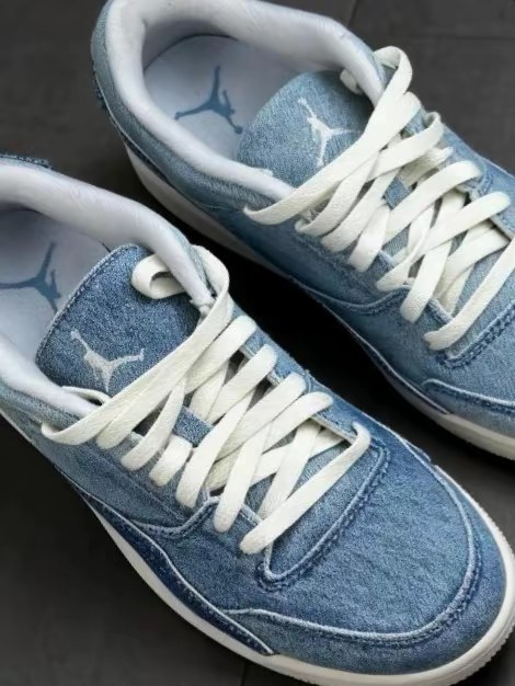 Air Jordan牛仔蓝板鞋|日常氛围神器..